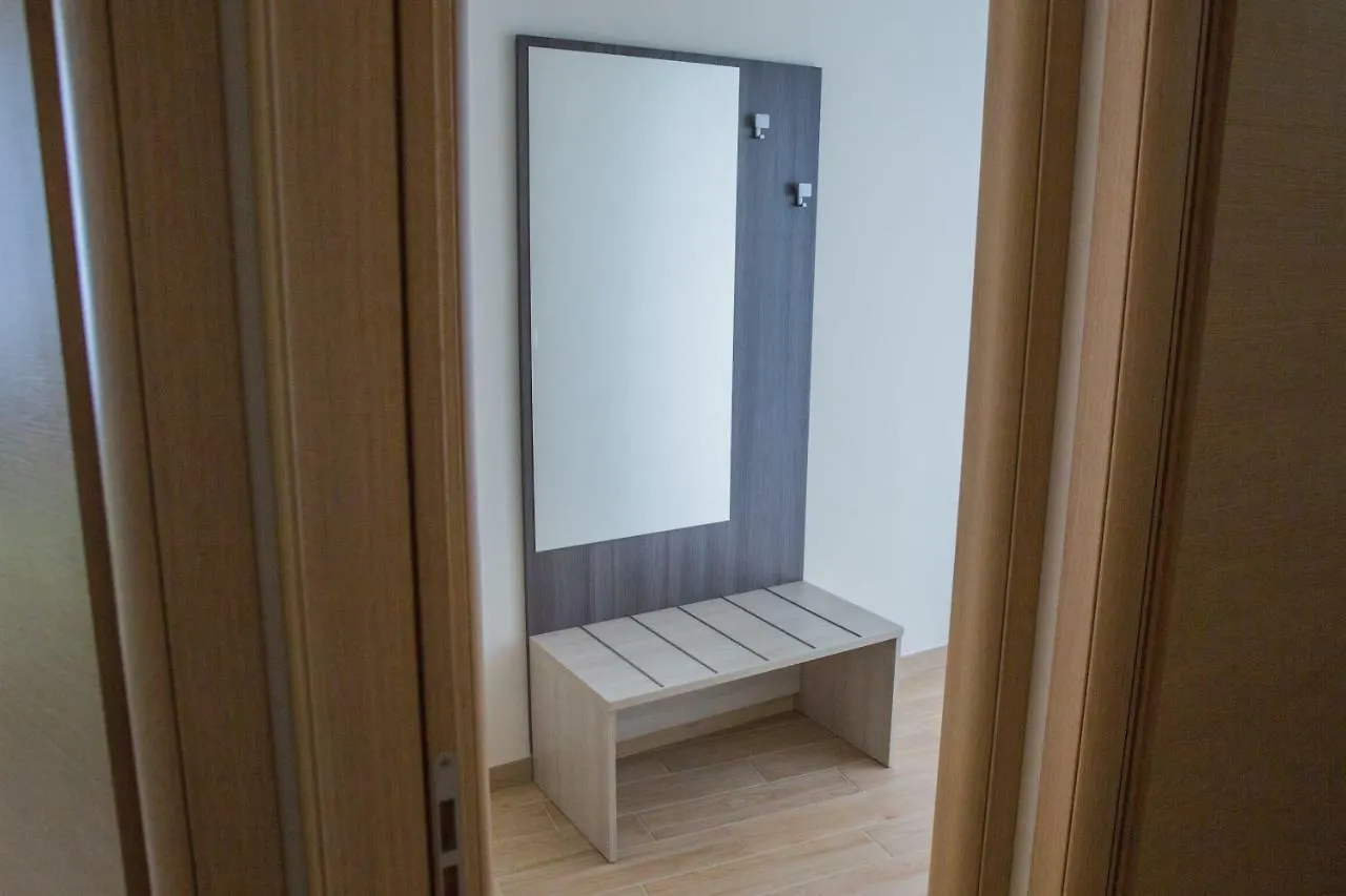Family Apartment London Верона 0*,  Италия