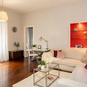 8 , Roma Italia